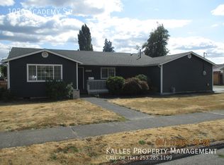 1020 Academy St, Sumner, WA 98390