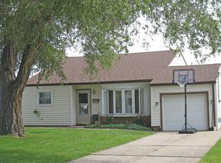 5041 W 139th St, Brookpark, OH 44142
