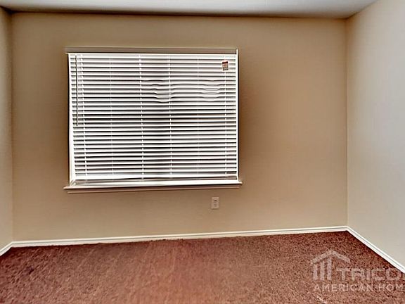 5th image of 8512 Star Thistle Dr