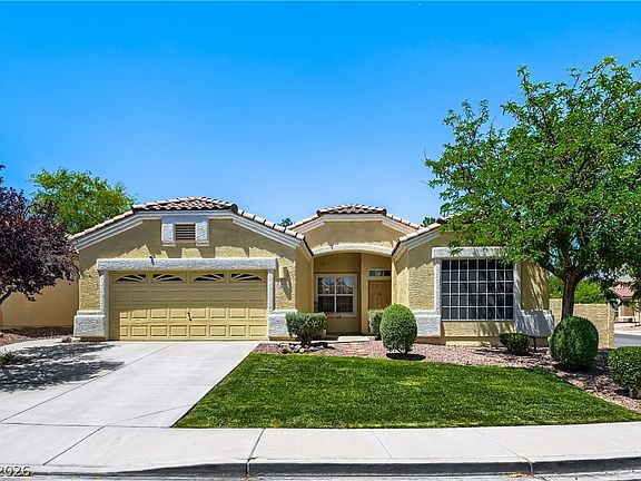 2nd image of 1995 Songbird Ct