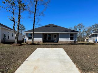 571 Riverwalk Cir #571, Freeport, FL 32439