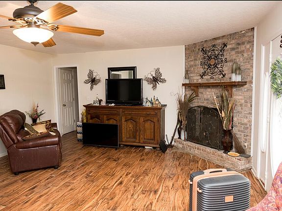 5th image of 22 Haven Dr