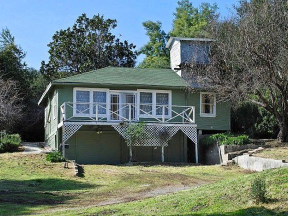 4th image of 4188 Glenwood Dr