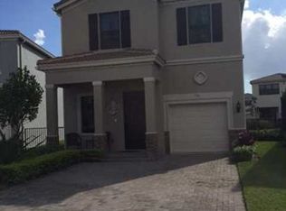 736 NE 191st St, Miami, FL 33179