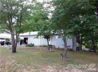 19121 Glade Springs Rd, Lebanon, MO 65536
