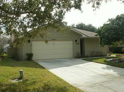 1st image of 13077 SE Point O Woods Ct