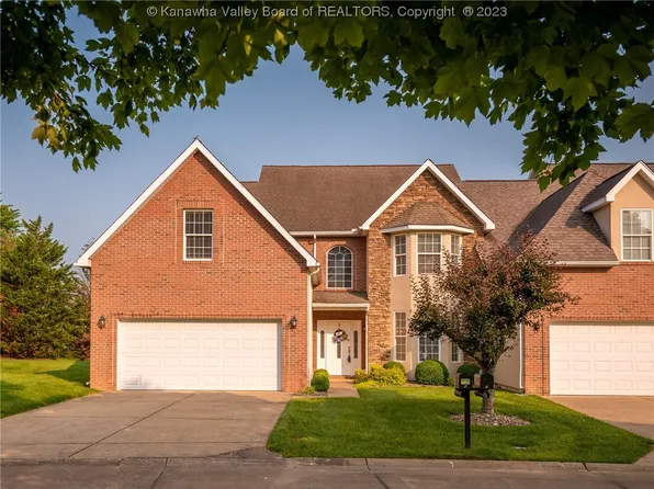 8 Cornerstone Cir, Culloden, WV 25510
