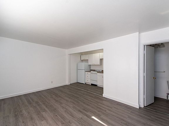 4th image of 2839-2857 Cypress Way #3