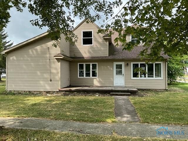 1st image of 303 W Merrin St