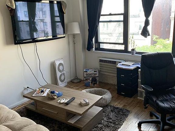 4th image of 408 W 57th St APT 6H