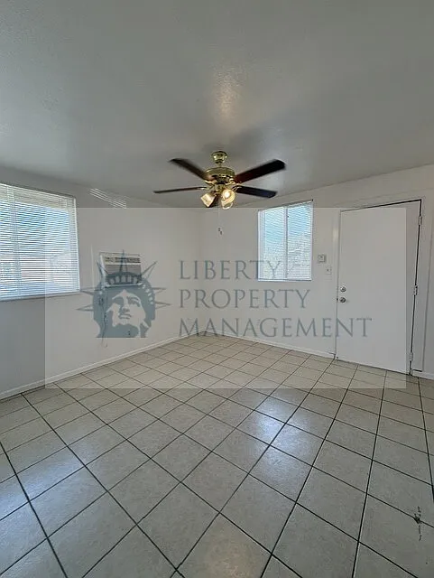 2 bed, 850 sqft, $1,750 — Photo 2