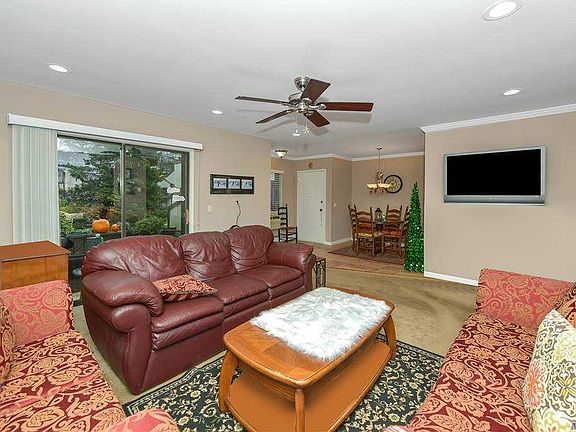 5th image of 75 Richmond Blvd Unit 4B
