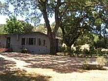 5th image of 857 Sutro Ave