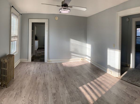 135 Ontario St APT 3
