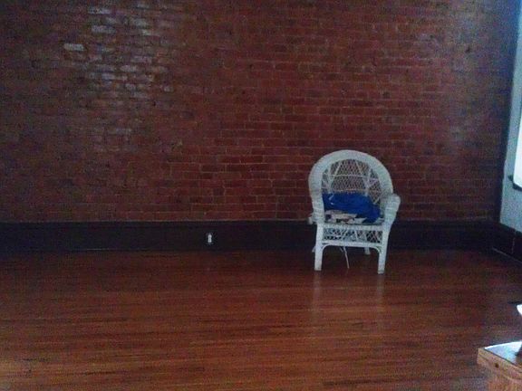 3rd image of 902 N Huron St