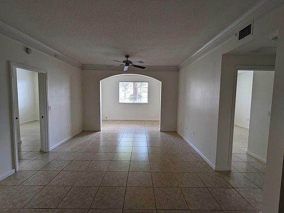 4th image of 9857 Baywinds Drive #9103