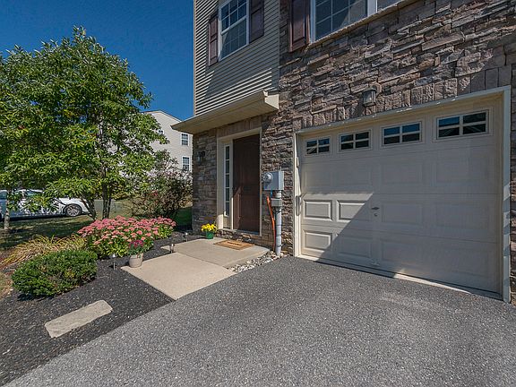 2nd image of 2536 Gila Dr