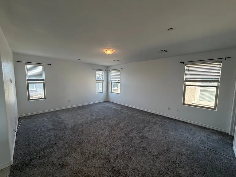 3228 Azalea Ridge Ct — Photo 6
