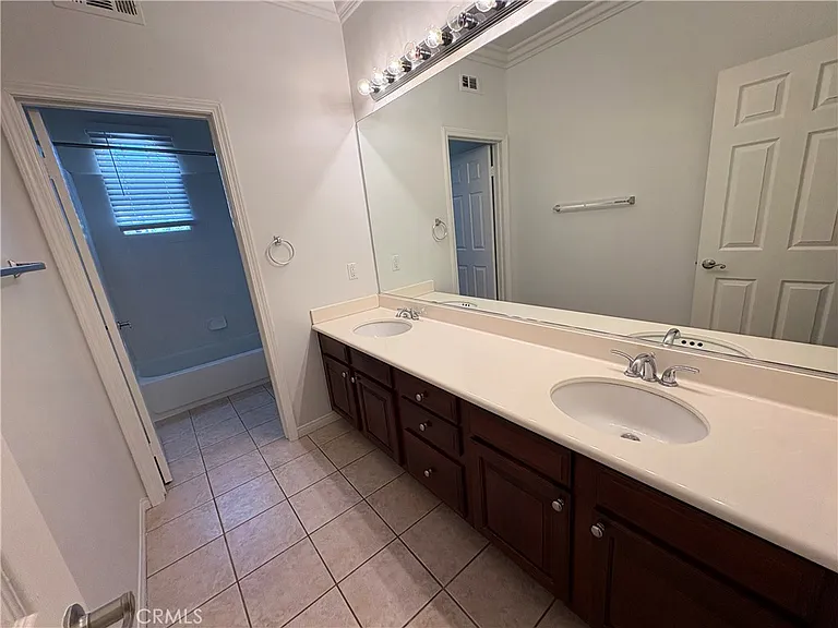 12549 Tejas Ct — Photo 34