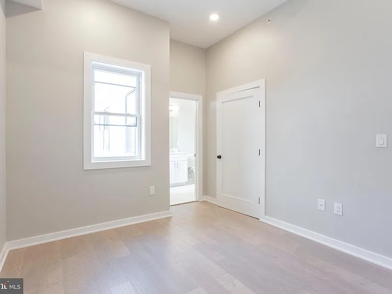 1320 S Opal St #2 — Photo 10
