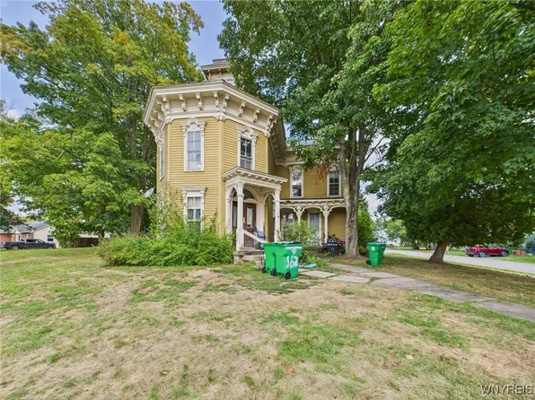 82 N Central Ave, Springville, NY 14141