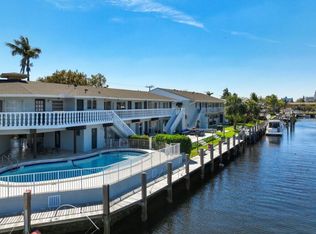 831-811 SE 22nd Ave #8, Pompano Beach, FL 33062