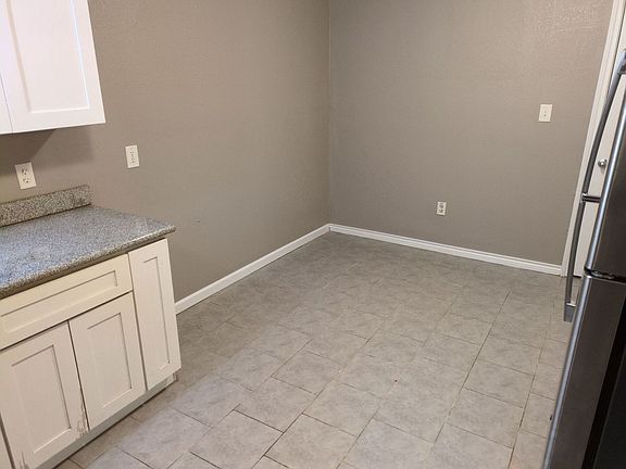 4th image of 5180 Parkview Dr