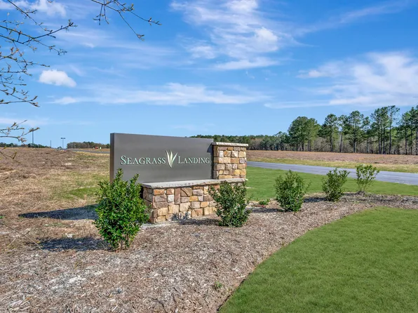 35 Windward Pl, Lillington, NC 27546