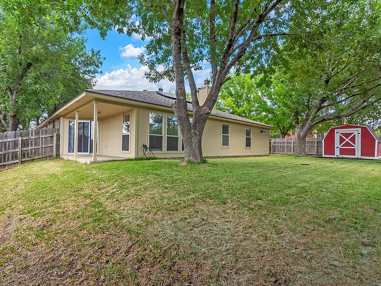 128 Shawnee Trl — Photo 38