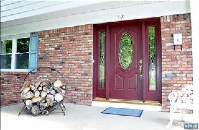 2nd image of 52 Merritt Dr