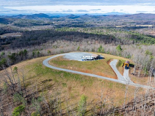2910 Taylorsville Rd, Lenoir, NC 28645
