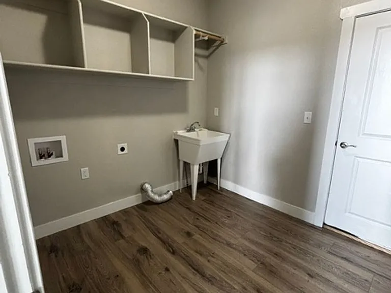 5505 Opal Dr — Photo 13