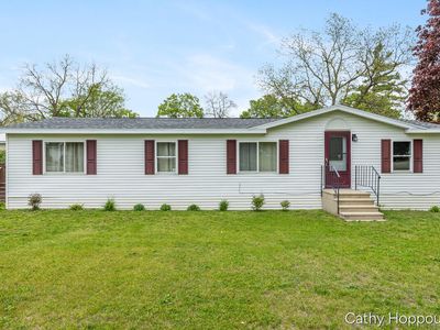 153 Baldwin St, Lyons, MI, 48851