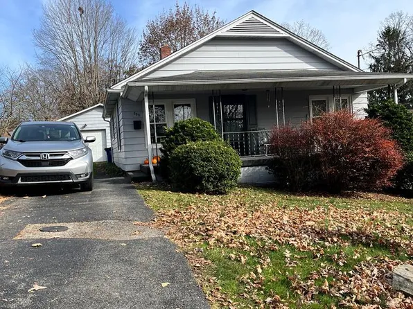 309 Edgewood Dr, Beckley, WV 25801