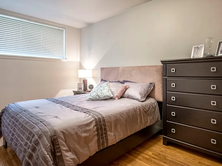 309 Perth Ave — Photo 6