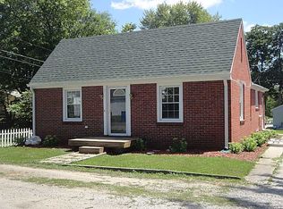 33 S Walnut St, Jamestown, IN