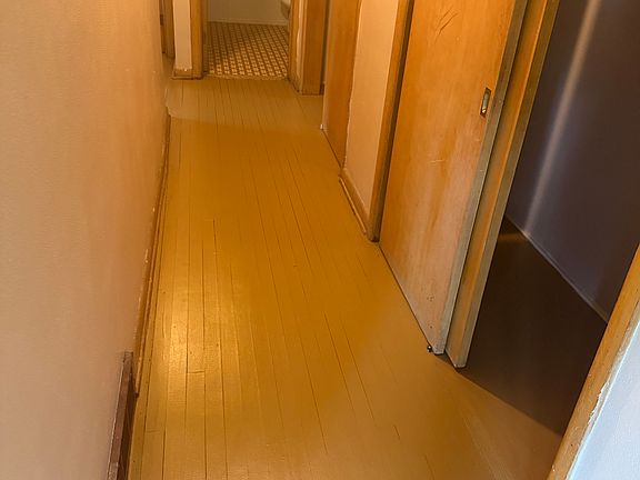 4th image of 2914 Charles St APT A