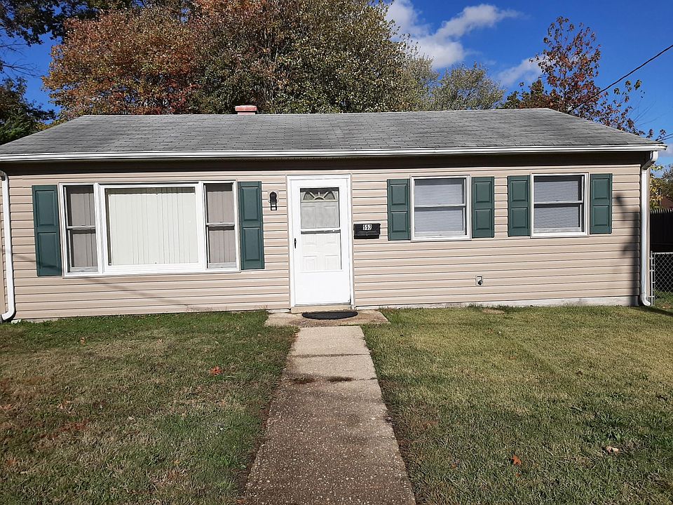 1st image of 552 Bonnie Dr