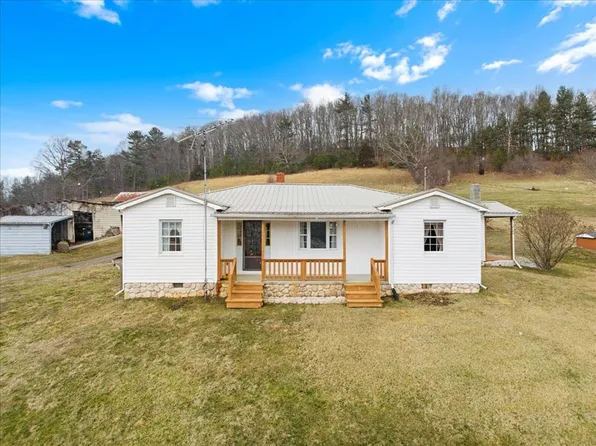 1849 Stroupe Mountain Rd, Wytheville, VA 24382