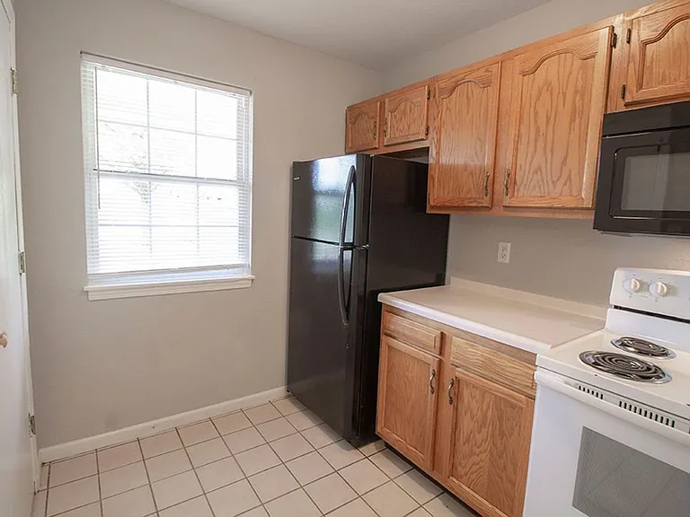 5308 Godas Cir — Photo 7