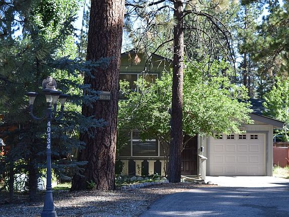 4th image of 40134 Guinan Ln