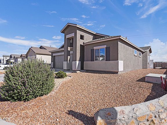 2nd image of 13900 Flora Vista Ave