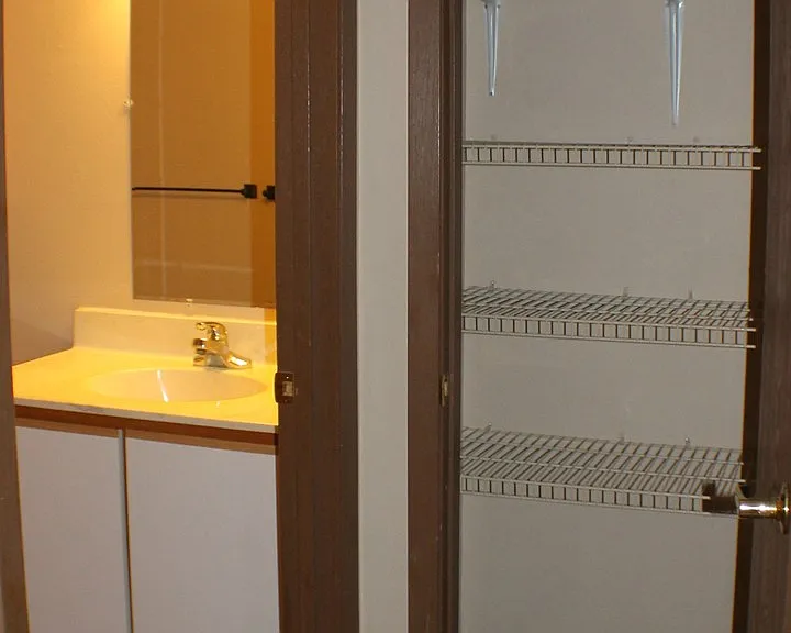 Pinedale Apartments and Red Cedar Townhomes — Photo 12