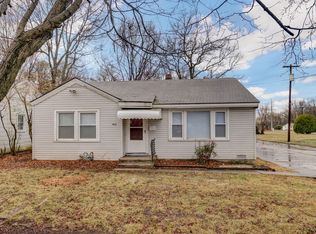 1413 S Roanoke Ave, Springfield, MO 65807