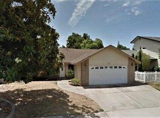 1929 Sugar Pine Dr, Oakdale, CA 95361