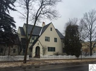 201 E 23rd St, Hibbing, MN 55746
