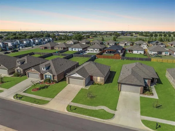 1521 NW 112th St, Oklahoma City, OK 73114