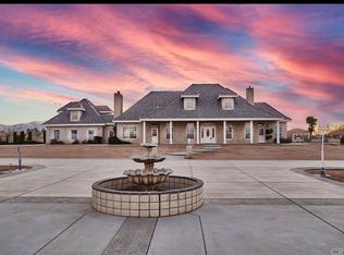 8250 Cataba Rd, Oak Hills, CA 92344