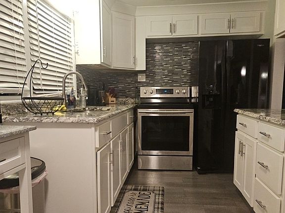 3rd image of 369 Breckwood Blvd