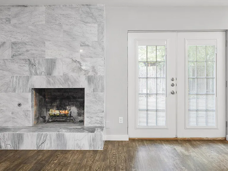 12902 Lamplight Village Ave — Photo 26